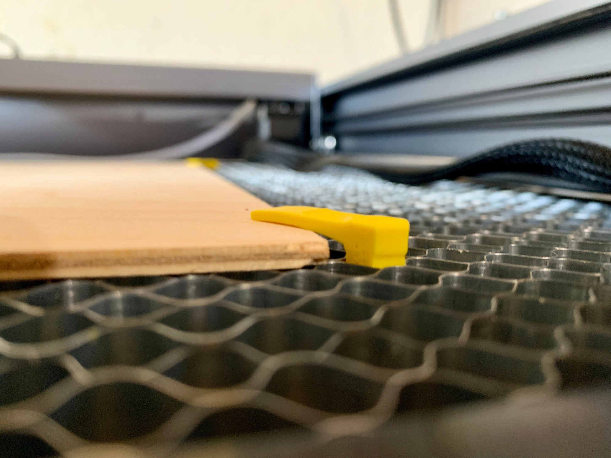 Low Profile Laser Honeycomb Bed Pins