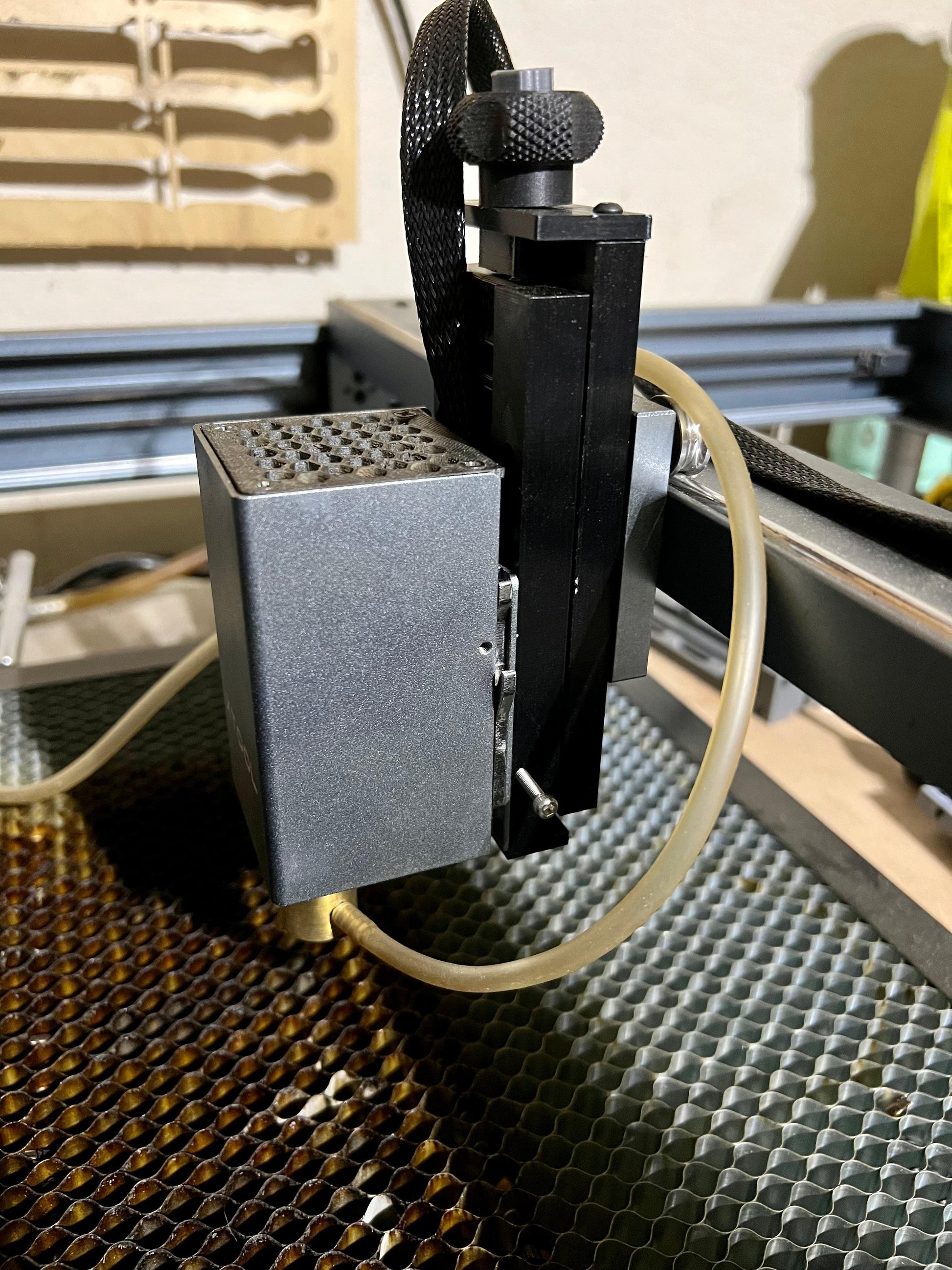 Xtool D1 (Non Pro) Adjustable Z-axis Extender/Focus Tool v10 - Cinder House Creations